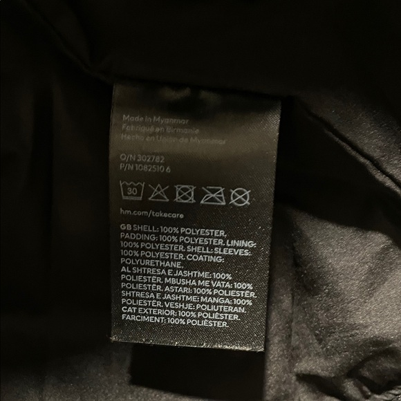 Divided Black Bomber Jacket with P/U Sleeves - Picture 6 of 6